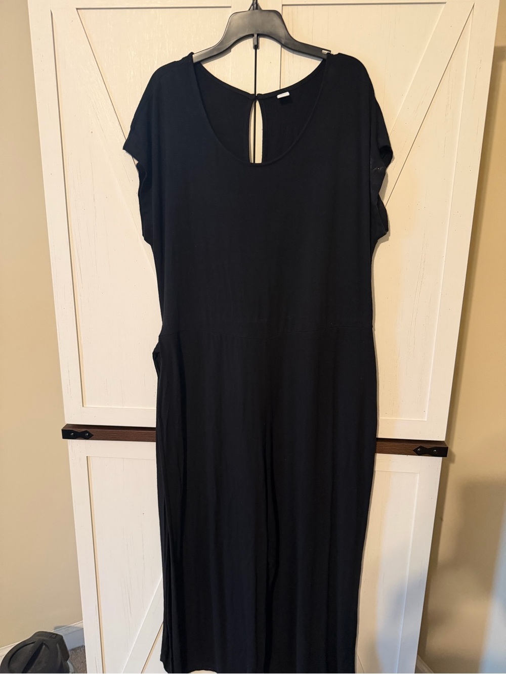 Black Women's Short Sleeve Capri Jumpsuit